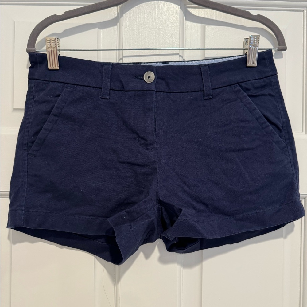 Southern Tide Leah 3 inch Short in Navy Blue
